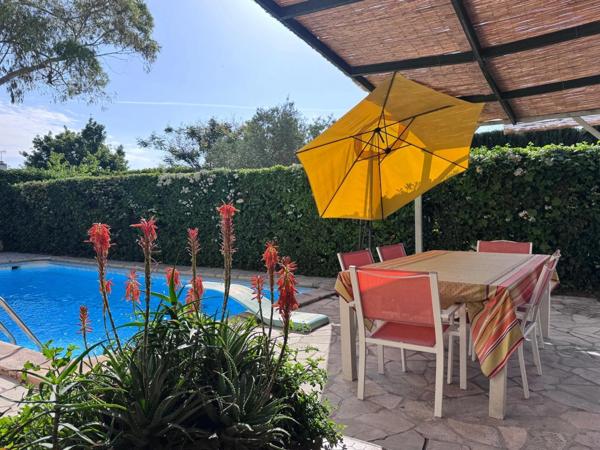 Maison à vendre 6 pièces PEROLS (34) avec piscine