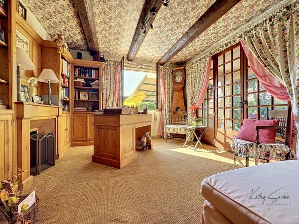 Maison à vendre 6 pièces PEROLS (34) avec piscine