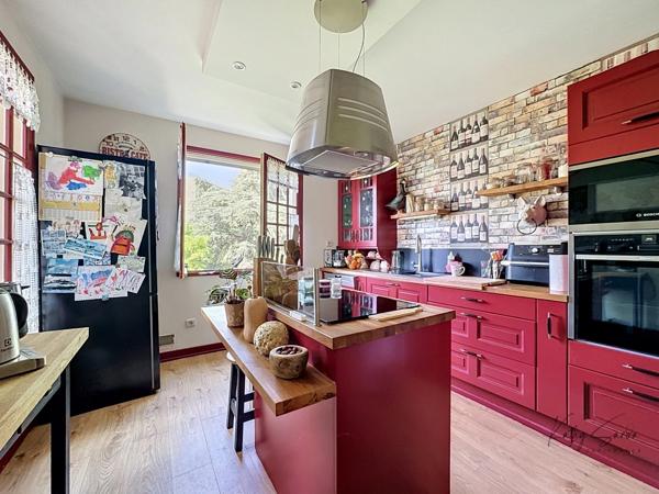 Maison à vendre 6 pièces PEROLS (34) avec piscine