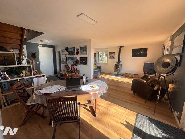 Maison quercynoise sur les hauteurs de Figeac