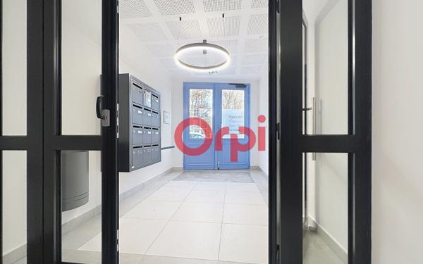 Appartement à vendre    1 pièce •  Vichy