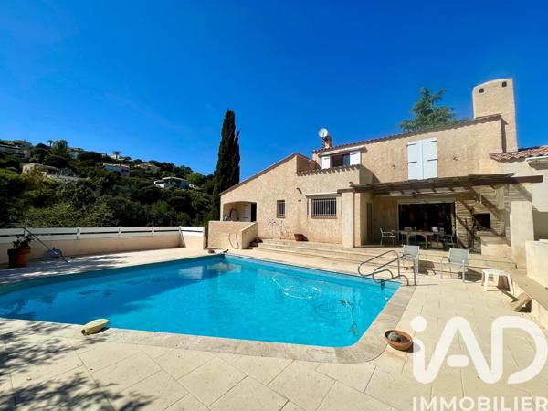 Maison à vendre 5 pièces 144 m² Roquebrune-sur-Argens