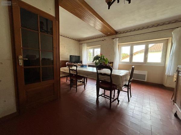 Maison à vendre à Aigné dans la Sarthe (72650), ref : SL-72021-486