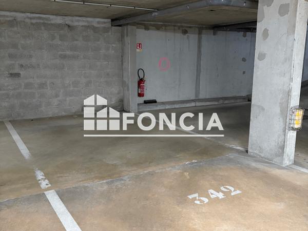 Location Parking - 61/63 RUE DE LESSARD Rouen 76100