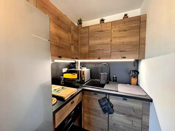 Vente                                                      Appartement
                        
                     1 pièces                      31 m2                     à Ajaccio