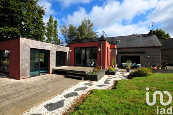 Longère 8 pièces de 220 m² à Saint-Donan (22800)