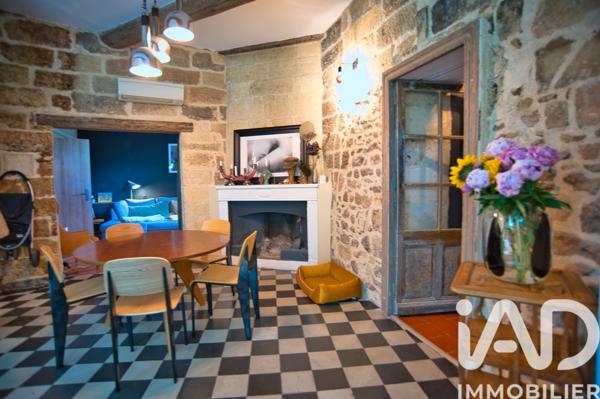 Location appartement 5 pièces 113 m² Uzès