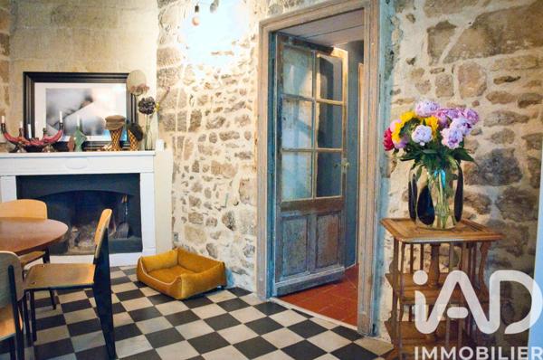 Location appartement 5 pièces 113 m² Uzès