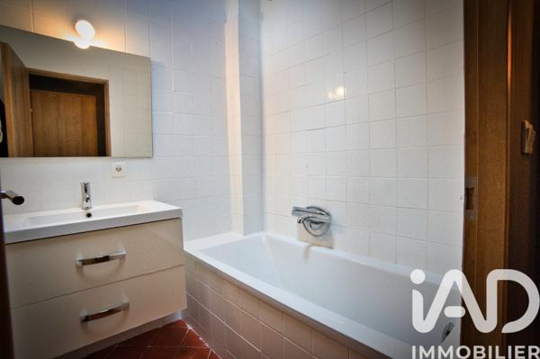 Location appartement 5 pièces 113 m² Uzès