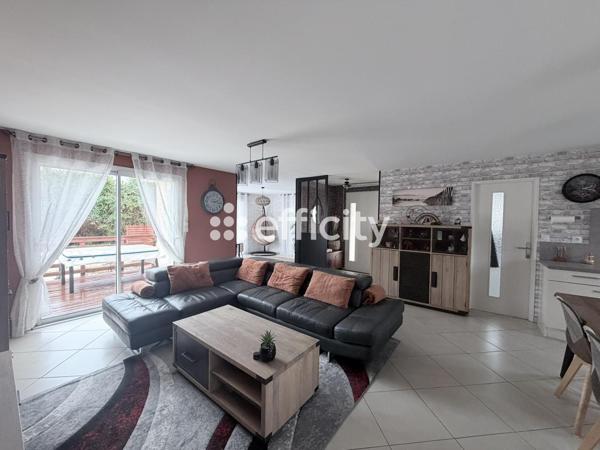 Maison 6 pièces - 123 m² Exclusivité efficity