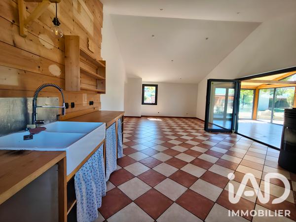 Maison à vendre 7 pièces 191 m² Saint-Germain-Laval