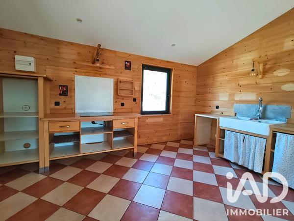 Maison à vendre 7 pièces 191 m² Saint-Germain-Laval