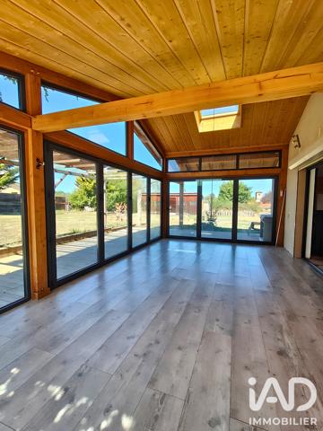 Maison à vendre 7 pièces 191 m² Saint-Germain-Laval