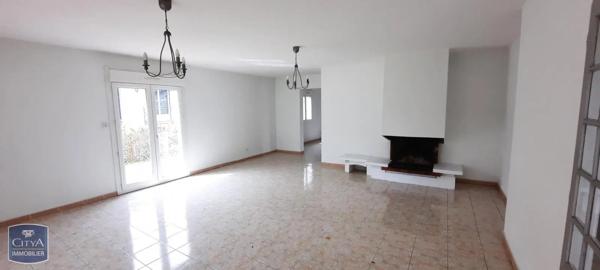 Maison à louer 7 pièces 178.2m² Pamiers (09100)