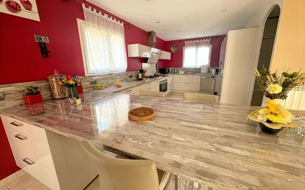 Maison à vendre    5 pièces •  Pennautier