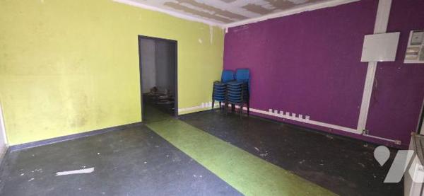 Immeuble à Vendre à Escautpont (59278) 

Cet immeuble est situé à Escautpont, une localité qu...