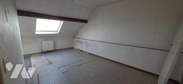 Immeuble à Vendre à Escautpont (59278) 

Cet immeuble est situé à Escautpont, une localité qu...