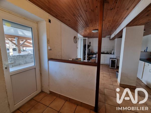 Maison à vendre 7 pièces 225 m² Montrond-les-Bains