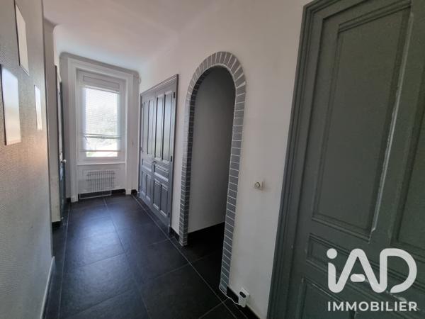 Maison à vendre 7 pièces 225 m² Montrond-les-Bains