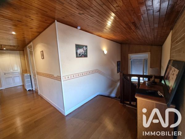 Maison à vendre 7 pièces 225 m² Montrond-les-Bains