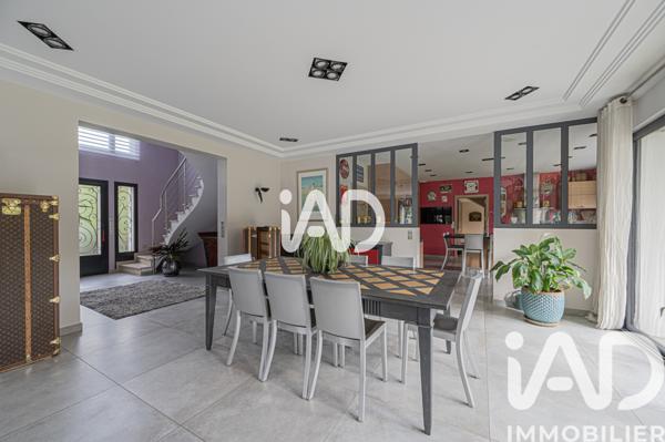 Maison à vendre 9 pièces 527 m² Le Raincy