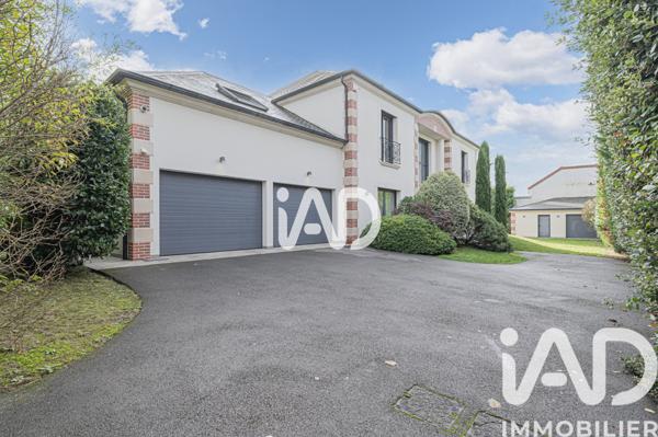 Maison à vendre 9 pièces 527 m² Le Raincy