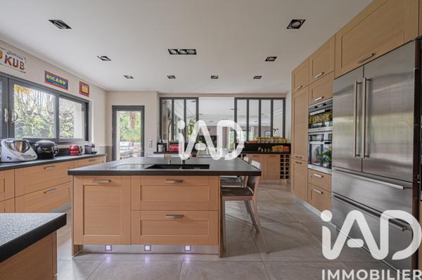 Maison à vendre 9 pièces 527 m² Le Raincy