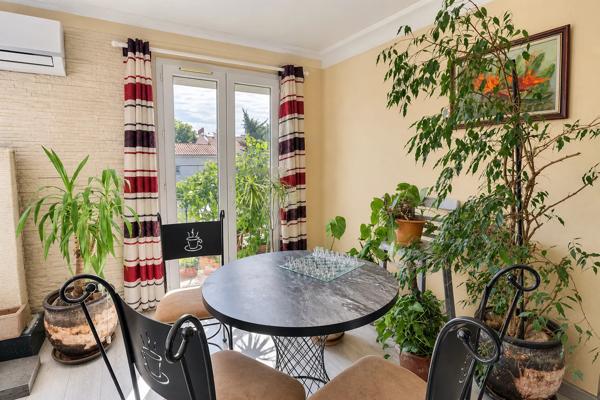 Appartement
         4 pièces
        - 85 m² Exclusivité 225 000 € *