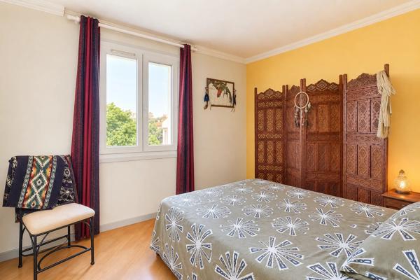 Appartement
         4 pièces
        - 85 m² Exclusivité 225 000 € *