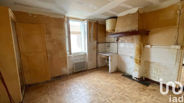 Immeuble à vendre 90 m² La Londe-les-Maures