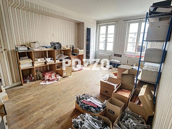 A VENDRE - Avranches - Immeuble 8 pièce(s) 232 m² - Idéal investisseurs AVRANCHES