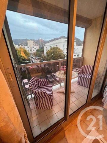 Appartement T5 à vendre  5 pièces - 78 m2 MARSEILLE - 13010