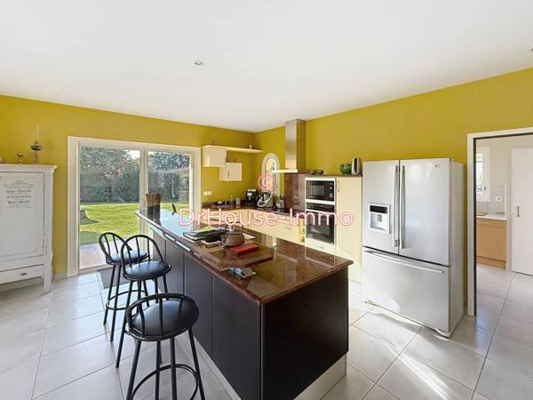 Maison à vendre 10 pièces de 269 m²