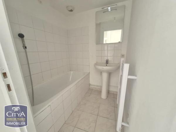 Appartement à louer 3 pièces 50.12m² Arras (62000)