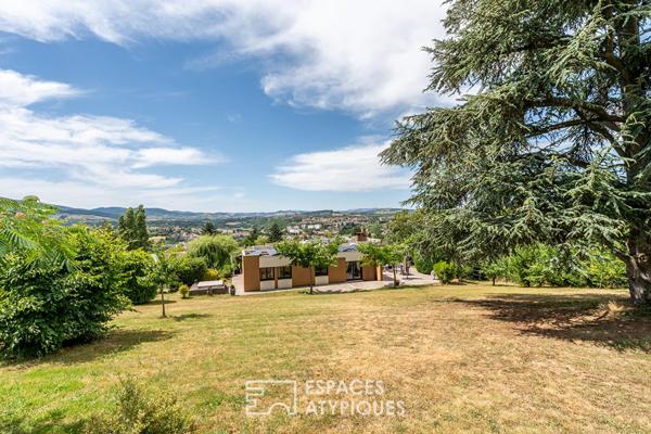Maison d’architecte entièrement rénovée avec vue panoramique
