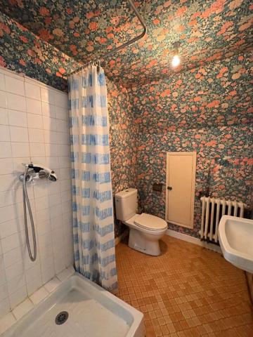 Tocane Saint Apre - Le parfait équilibre entre maison familiale et opportunité d'investissement !