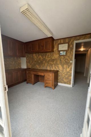 Tocane Saint Apre - Le parfait équilibre entre maison familiale et opportunité d'investissement !