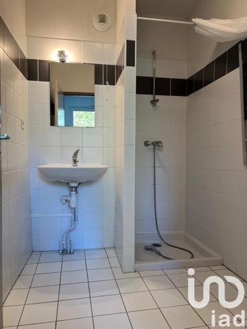 Appartement 3 pièces de 53 m² à Entraygues-sur-Truyère (12140)