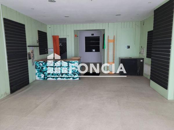 À vendre Immeuble 300 m² - Châtellerault 86100