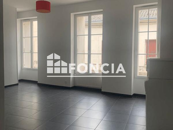 À vendre Immeuble 300 m² - Châtellerault 86100