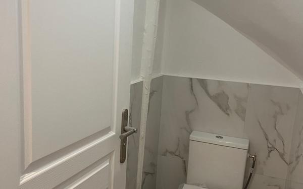 Appartement à vendre    1 pièce • 27 m2 Vence