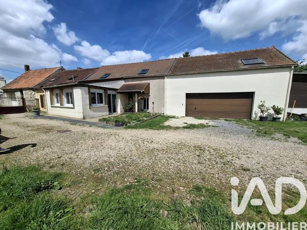 Maison à vendre 8 pièces 152,23 m² Ormoy-le-Davien