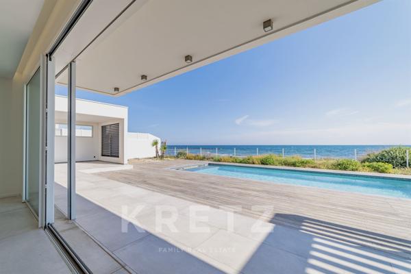 Villa d'exception en première ligne sur la plage