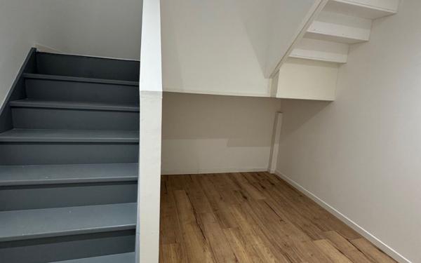 Appartement à louer    3 pièces • 99 m2 Mazamet