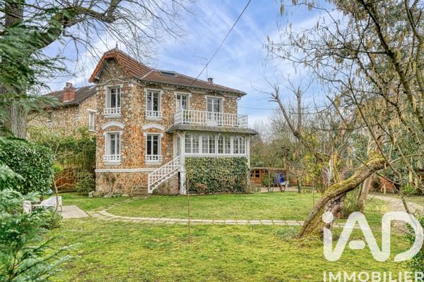 Maison à vendre 7 pièces 136 m² Le Vésinet