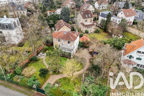 Maison à vendre 7 pièces 136 m² Le Vésinet