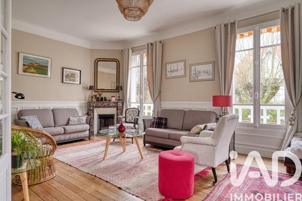 Maison à vendre 7 pièces 136 m² Le Vésinet