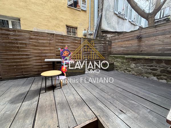 MAISON DE VILLE - 2 APPARTEMENTS - EXTÉRIEUR Barcelonnette (04400)