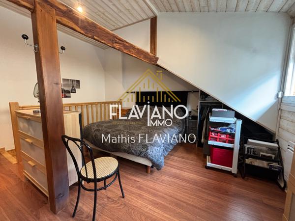 MAISON DE VILLE - 2 APPARTEMENTS - EXTÉRIEUR Barcelonnette (04400)