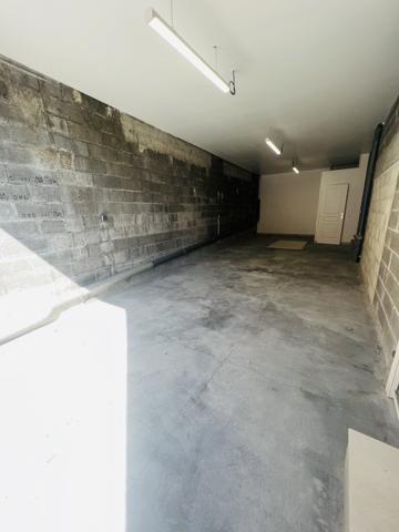 Entrepot 42 m² - Manosque - Réf. G32